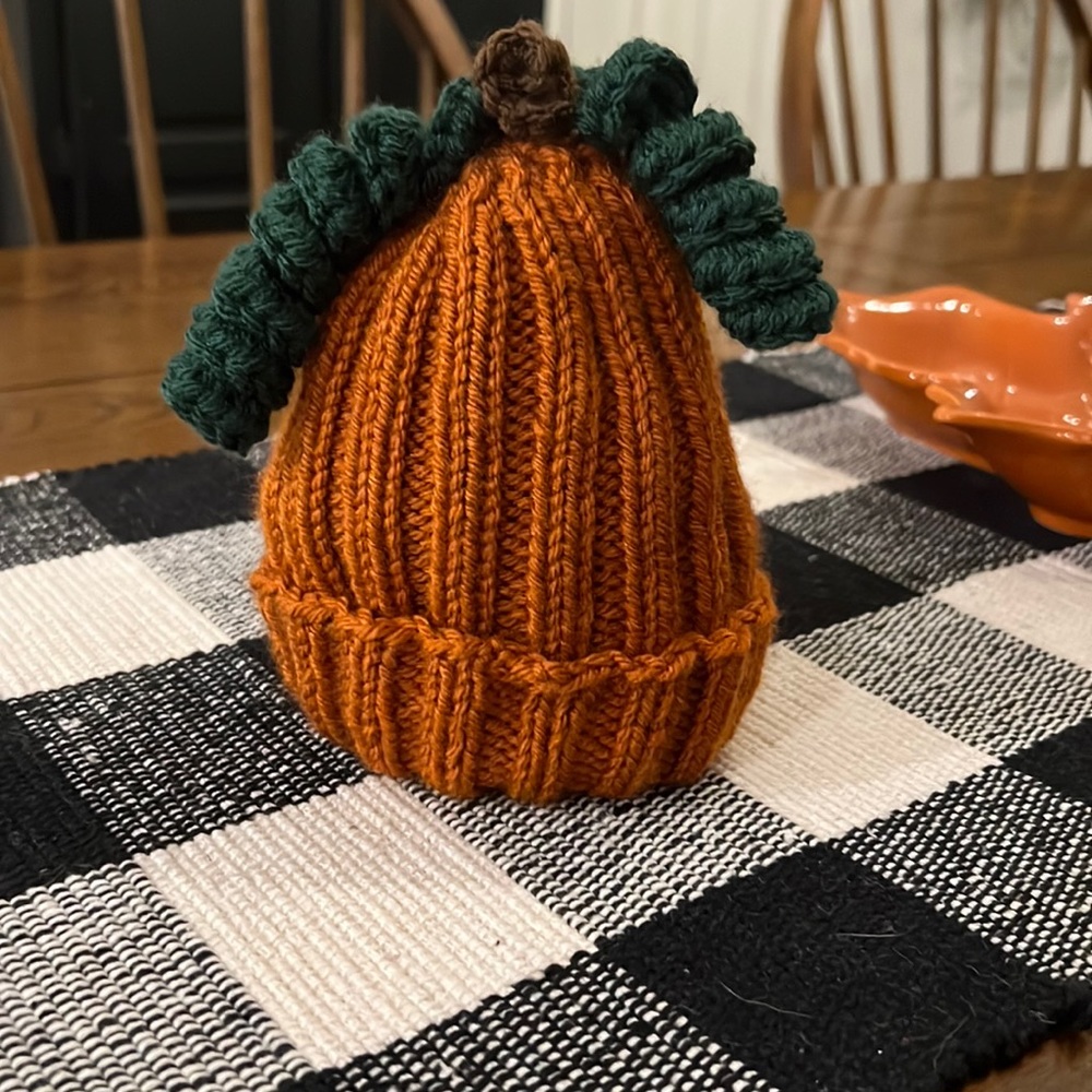 Knitted pumpkin hat - Picture 1 of 1